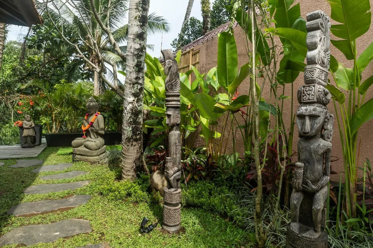 Villa Niyamas Ubud 0*,
